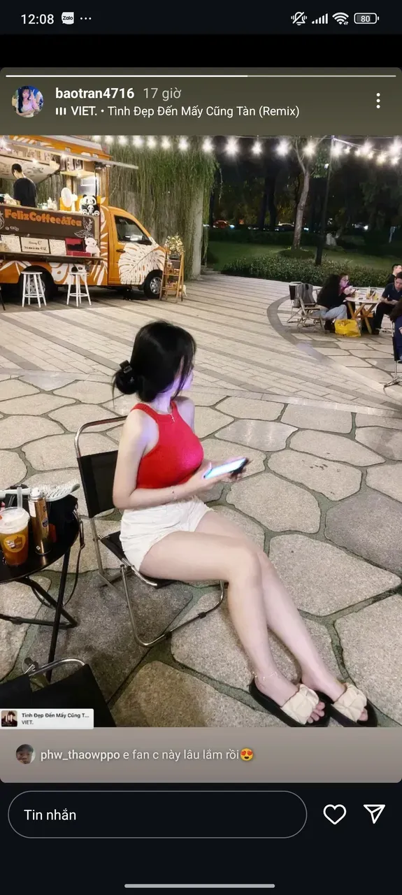 ((Best Quality, 8K, Masterpiece: 1.3)), 1girl, Slim Abs Beauty: 1.3, (Hairstyle Casual, Big Breasts: 1.2), Dress: 1.1, Super Fine Face, Delicate Eyes, Double Eyelids, Smile, Home
