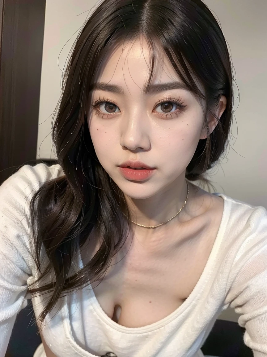 ((highest quality, 8k, masterpiece: 1.3)), 1 female, Japanese Idols,Sensual beauty: 1.3, (Hairstyle Brown Hair, Big Breasts: 1.2), Casual Nightwear: 1.1, Very friendly face, Delicate eyes, double eyelid,Mole, Thick eyebrows,Sit on the sofa,Plump body,Crossing her thick legs,Luxurious Belly Meat,Cowboys photographed from above,Very natural atmosphere,Ahoghe,