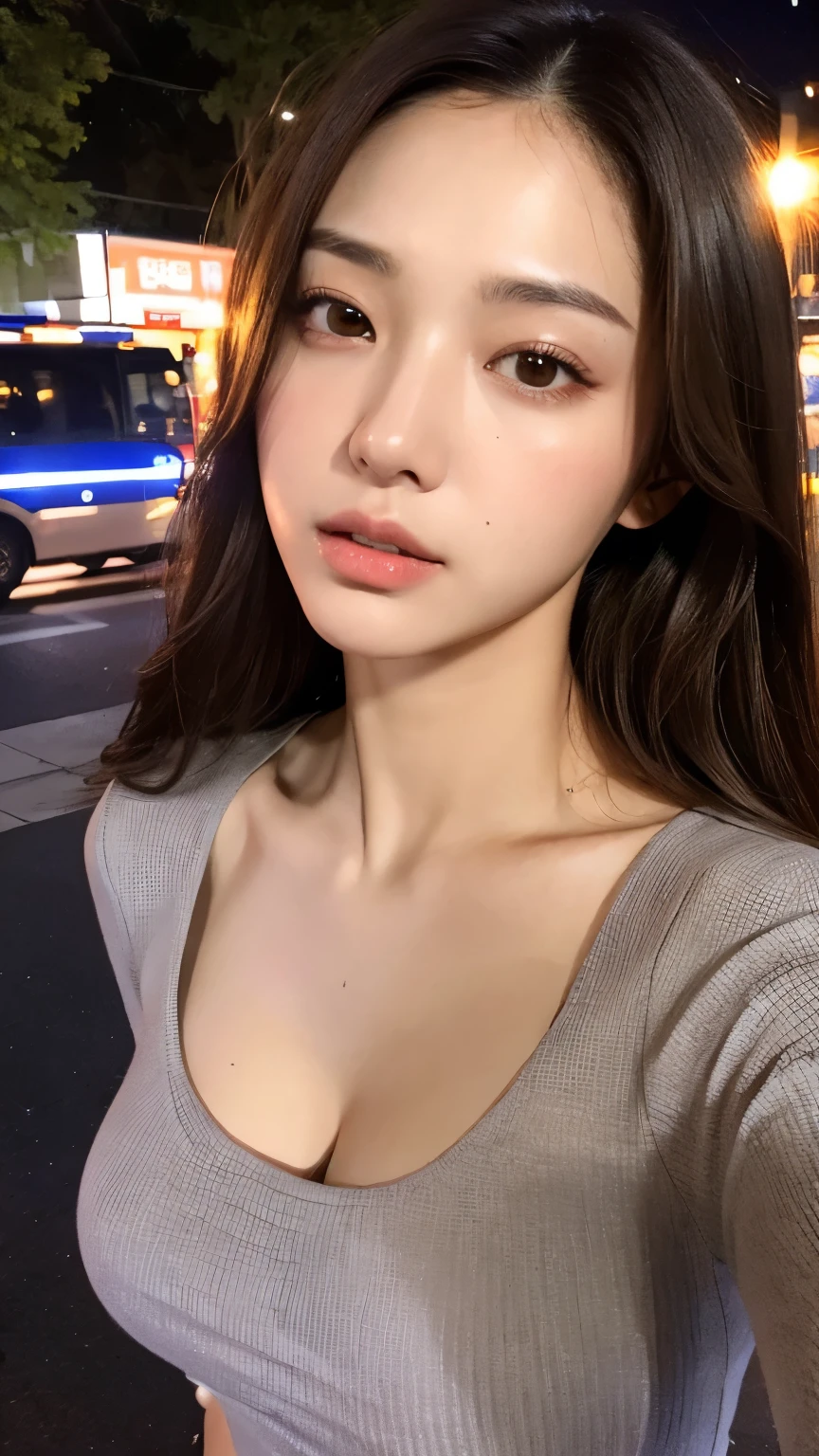 ((Night view, realistic light, best quality, 8k, masterpiece: 1.3)), 1 girl, Body Slimming: 1.4, Blonde, short hair, (Big breasts: 1.3), Off-shoulder tops: 1.3, Visible cleavage,extremely detailed face, Delicate eyes, Double eyelids, New York, time square, cleveage