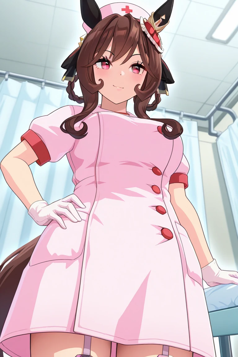 seki hiromi, long hair, brown hair, red eyes, wavy hair, forehead, solo, nurse, ((white nurse cap, white nurse's outfit)), ((white legwear, zettai ryouiki)), white gloves, smile, standing, hospital room, sharp outline, short sleeves, best quality, masterpiece