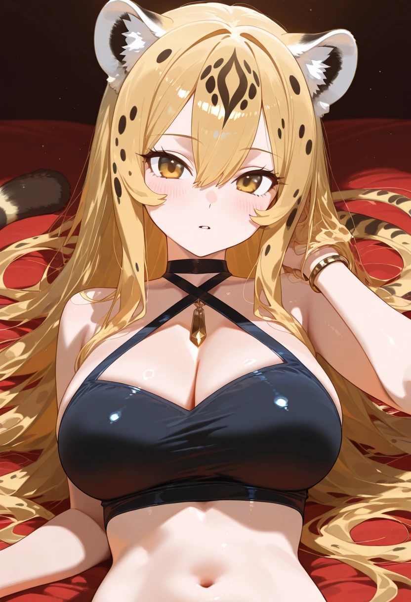 masterpaintings，high qulity，(Hyper res)，4K，(Aesthetic style)，solo，A beautiful woman is smiling，Wear clothes that show one shoulder，oral-sexy，((A python was behind her))，darkness's background