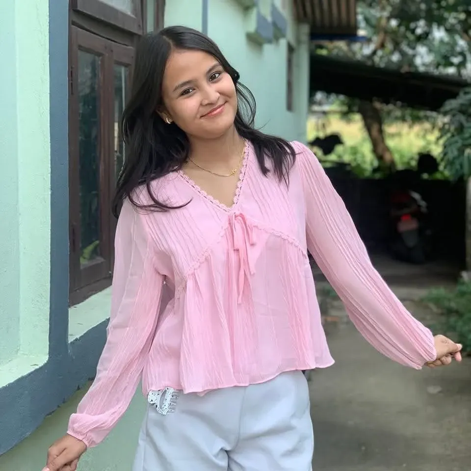 Princesa poxel calca rosa camisa branca cabelo preto alta qualidade