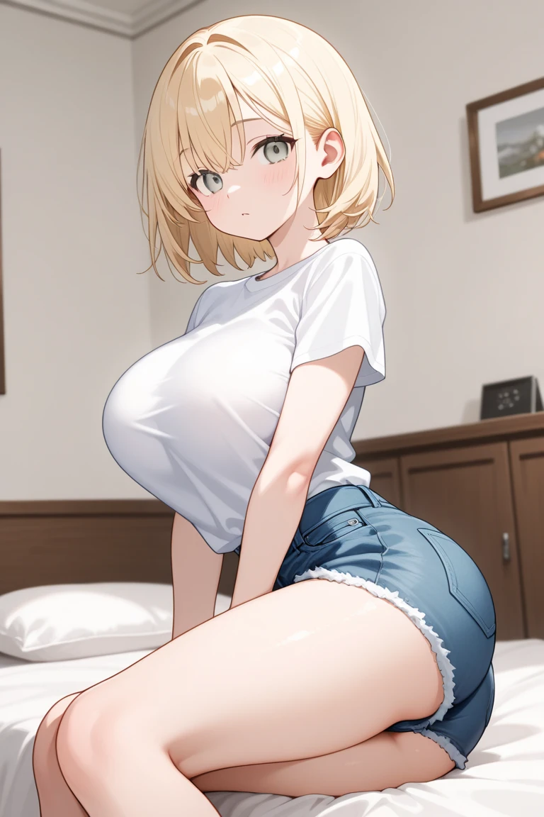 Please draw the panties carefully and neatly.、