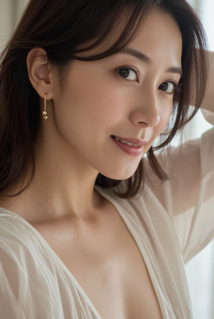 (Ultra HD、Ultra-high resolution、8k、Japanese Housewife、In the kitchen)、Attention in the armpits、((Look Viewer:1.8))、(Extremely realistic skin texture:1.4)、(Realistic:1.3)、short hair、(smile:0.4)、(blonde:1.3)、40-year-old woman、Ponytail hairstyle、(Lift one arm and show your armpit:1.3)、(Face close-up:1.34)、(Sweat:1.4)、Visible nipples、Show off your nipples、Sticking out tongue