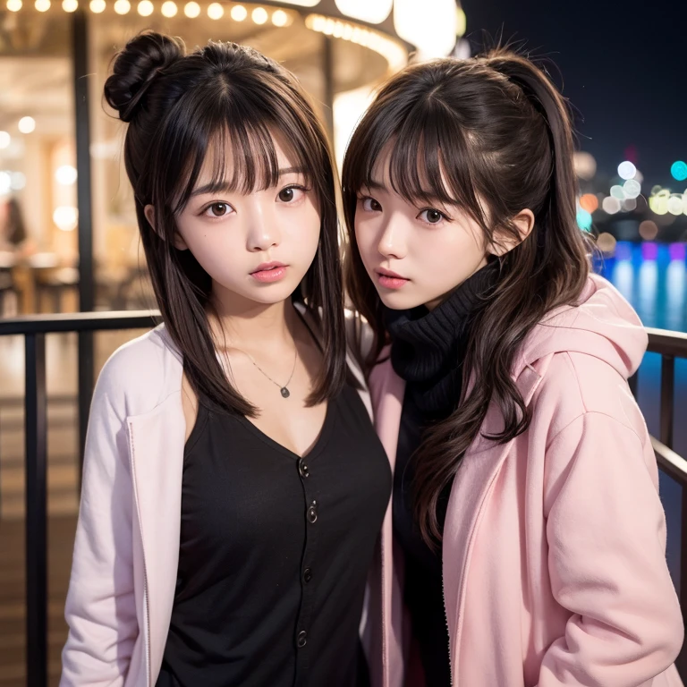 The older brother sat on the edge of the bed with his sister in his arms。Brothers and sisters have bangs，The face is more delicate