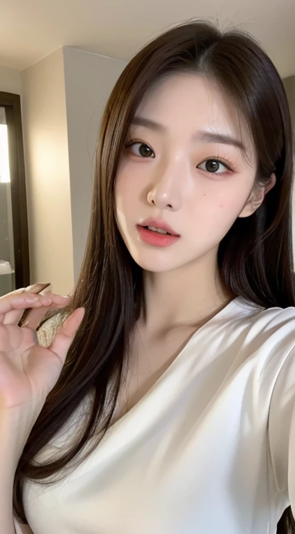 Arafed Asian woman with long red hair and a white shirt, beautiful south mujer coreana, gorgeous young mujer coreana, Chica coreana, beautiful young mujer coreana, Joven y adorable rostro coreano, Wan adorable cara coreana, mujer coreana, sol yunjoo, heonhwa choe, korean symmetrical face, maquillaje popular de corea del sur, maquillaje coreano popular, beautiful asian girl, Irene