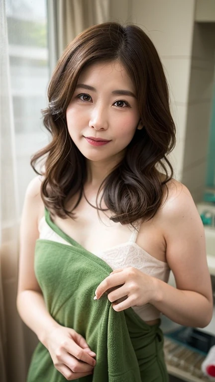 I am a 41-year-old married woman.。Her name is Kaoruko Igusa。Despite her plain appearance, she is pale-skinned.。Small in stature and slim、Her skin is so beautiful it&#39;s hard to believe she&#39;s in her 40s.。Maybe it has to do with the fact that I&#39;m originally from the Tohoku region and grew up in a hot spring town.。


She is about to be photographed wearing her regular clothes.


「Beautiful young wife Kaoruko、Elegant look、Delicate skin、Sexy waist、In her underwear, abbreviated、Sexy Gaze」
