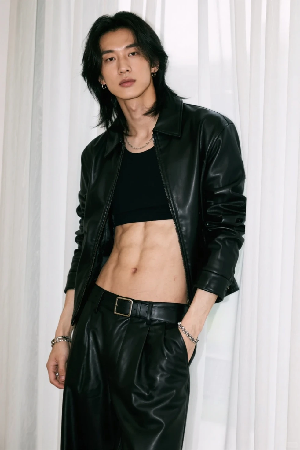 (Concept Art), masterpiece, Highest quality, Realistic, 8K RAW Photos, Tarot Card Style, Absurd iris texture, Accurate anatomy, Facing the audience, Cowboy Shot, (Realistic:1.5) , Perfect body, Alluring face、Perfect Face_v1, 19 years old、((Alphonse)美juvenile、Mature face、Wide-set eyes,A tough climb、Three white eyeichael Jackson style、Sharp Eye、Very wide eyes、White skin and black hair、((neutral))、Long Hair、Center parted hair、Disheveled Hair、Bangs hide the right eye、Long legs、black eye, Long legs, Long black hair, Edge lighting,、Slender body、juvenile、Narrow waist、Rock Stage、Get angry、Grab the microphone、Screaming and singing、Bow-legged、Leather jacket、Leather pan、Leather jumpsuit、Men's、He has a Japanese sword on his back、Knee-high boots、Dark fantasy,Backed by a rock band、