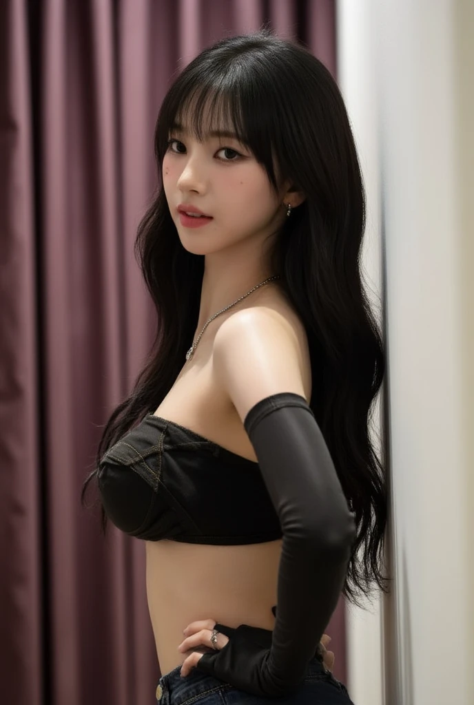 (Small Tits), (18-year-old), (very small head), dawn, sunlight, (Perfect body:1.1), (8K), (Very delicate and beautiful), (Highest quality:1.0), (Realistic), Realistic Shadows, (High resolution:1.0), Detailed skin, Very detailed, the body is slim, (Beautiful Hair, Real Hair, Thinning hair), blush, Realistic, Realistic Face, Realistic eyes, Small eyes, smile, (eyeliner), (mascara), (eye shadow), whole body、Open leg pose、Nipples、naked、Thick pubic hair、Layered Hairstyles