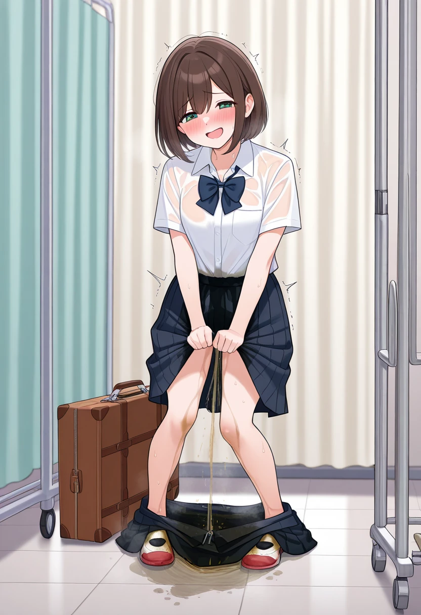 5 year old girl，Open the shoe cabinet，There are high heels in the shoe cabinet