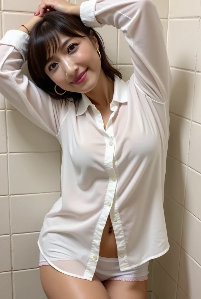 Increase the transparency of clothing and brighten the lighting of the face.