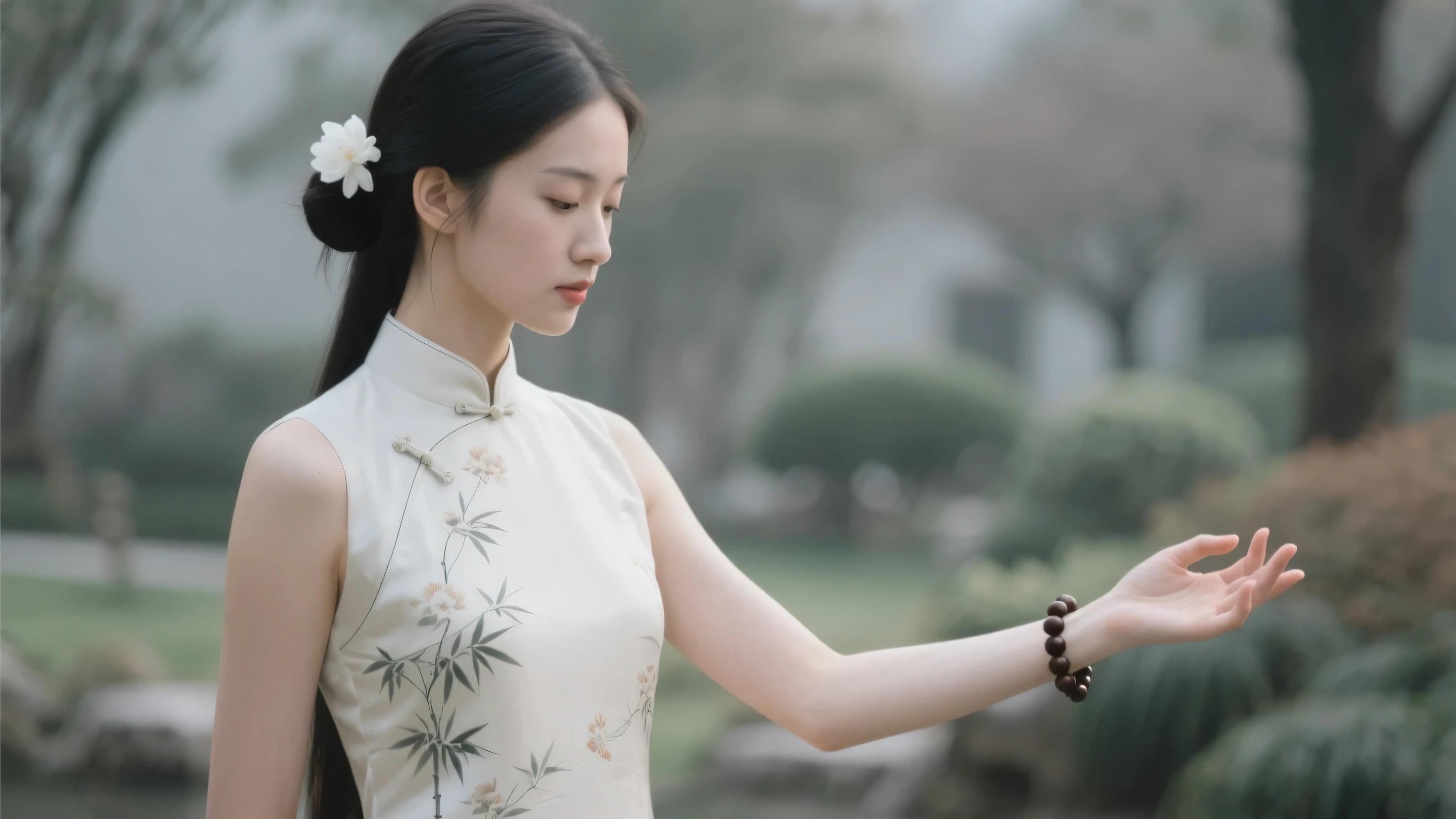 mature Japanese woman waving