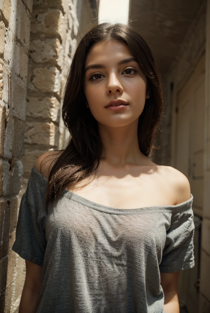 realista, little_caprice, ojos encantadores, ojos brillantes, Corte superior, vestido, labios separados, sonrojarse, Noche, sol, sol, Chica de pechos grandes, Traje de moda, sexy femenino, vestido de cuello alto, Ropa profesional