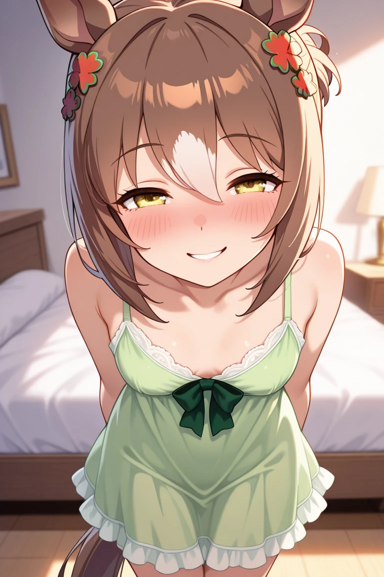 Ruffles Short Skirt big breasts Elli in a pregnant Women's Seamless Cropped camisole top white and short jeans for women A stunning and intricate full color Ultra-HD portrait, short brown hair, green eyes, detailed face,on bed legs spread open