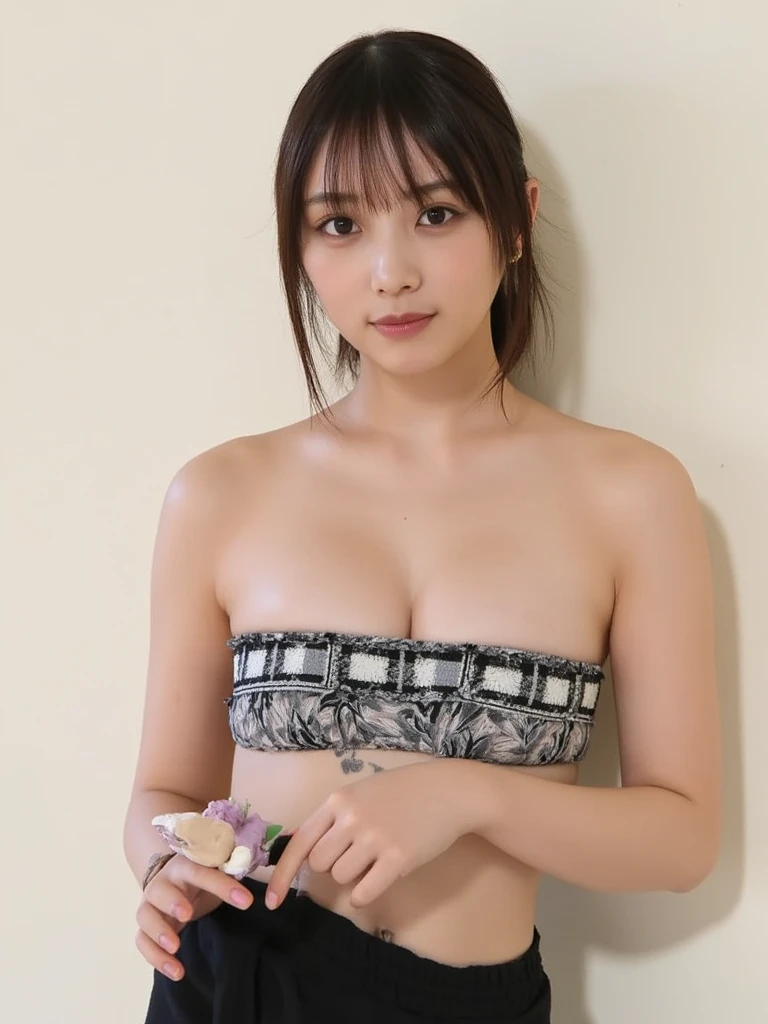 Stylish magazine cover、fashion magazine、Photo album、Model actress、Japanese women、One Woman、Summer clothing