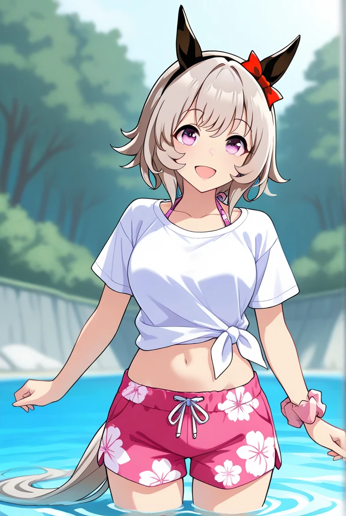 Anime illustration、highest quality、A short and voluptuous beast idol in heat、Kemono Friends、sports bra hot pants、appeal、Perfect proportions、photo shoot、natural Park、Clear skies、overwhelmingly big breasts、Beautiful, shining eyes、Cowboy Shot、smile、Excessive sweating、Noise Reduction