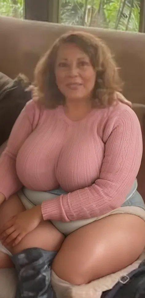 nsfw, (spread pussy:1.3) blonde huge breasts long hair heavy makeup very big breasts I can see your nipples Completely naked school uniform baby face woman Chubby spread your legs oversized breasts obesity tanned skin , natural breasts saggy breasts (big boobs:1.4)