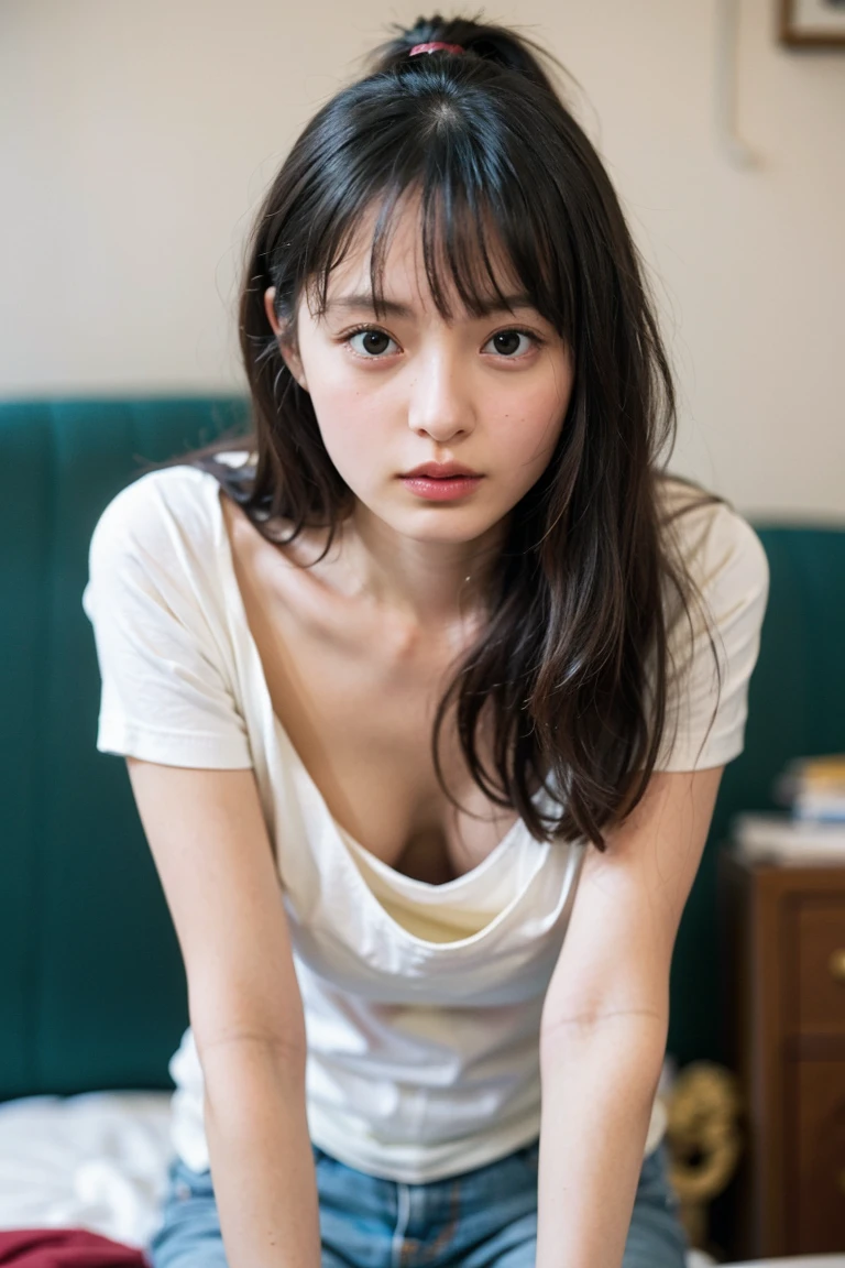 ((highest quality)), ((masterpiece)), (detailed), Japanese、Perfect Face、Perfect Body、Natural skin texture、Clean atmosphere、Tank top、cute