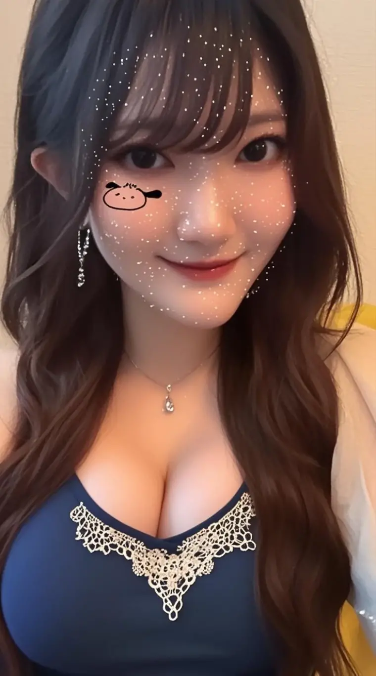 BREAK
1 Japanese cute girl, light makeup
