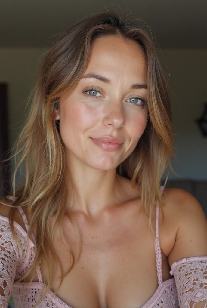Beautiful brunette with blonde highlights, who is wearing a gym outfit (im Fitnessstudio mit dunklen Lichtern), Sehr detailiert, 22 Jahre alt, Gesicht unschuldig, Natural wavy hair, blaue Augen, high resolution, Meisterwerk, best quality, komplizierte hohe Detailgenauigkeit, sehr detailliert, scharfer Fokus, detaillierte Haut, realistic skin Textur, Textur, Detaillierte Augen, Fachmann, 4K, charming smile, gefilmt mit Canon, 85 mm, shallow depth of field, Kodak Vision Color, perfectly fitting body, Extremely detailed, Fotografier_\(Ultra\), fotorealistisch, Realistisch, Nachbehandlung, maximale Details, Rauheit, wahres Leben, Ultra realist, Fotorealismus, Fotografie, 8K UHD, Fotografie, ((Body image, trained physique)), Meisterwerk, best quality, ultradetailliert, in der Stadt, (Nacht), Natur, heiter, Blick auf das Meer, Happy, Schatten, Kontrast, klarer Himmel, Stil, (warmer Farbton, warmer Ton: 1.2), Nahaufnahme, Filmisches Licht, Seitenbeleuchtung, Ultrahigh resolution, bester Schatten, ROH, Gesichtsteil, ernster Blick, Normal breasts, 4K, Natur, Spitze, super lebendig