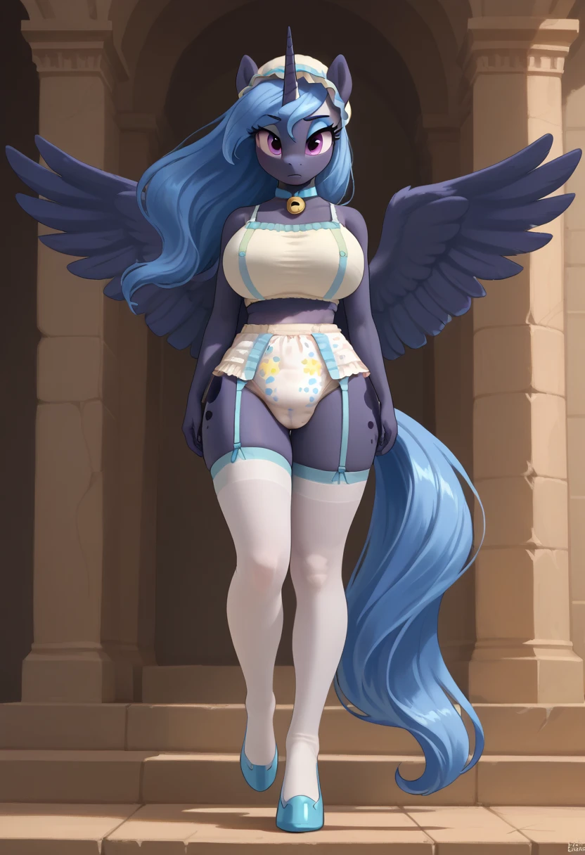 Raven Aviary Antro, corvo, Fofa, bico, female, middlebreasts, winged arms, penas pretas, vestido curto, Posando, bico aberto, visao traseira, coxas curvadas, bunda empinada, calcinha rendada, penacho