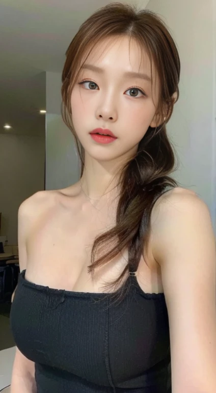 ((top quality、8k、Masterpiece:1.3))、1 girl in、Slim Abs Beauty:1.3、(Casual hairstyle、huge :1.2)、Dores:1.1、The face is super delicate、exquisite eyes、double eyelids、alluring face、black bra、black pants