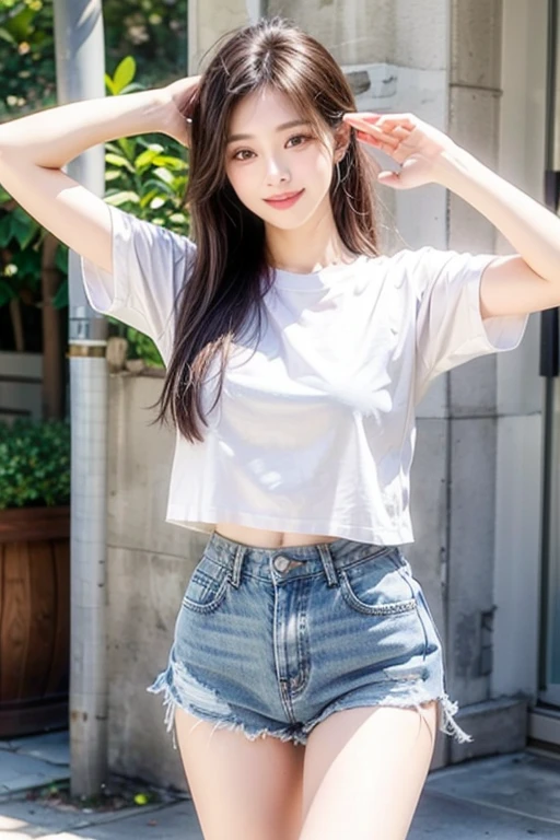 Children 15 years old、1 Beautiful girl、So cute、White shirt、denim shorts、細くて長い脚