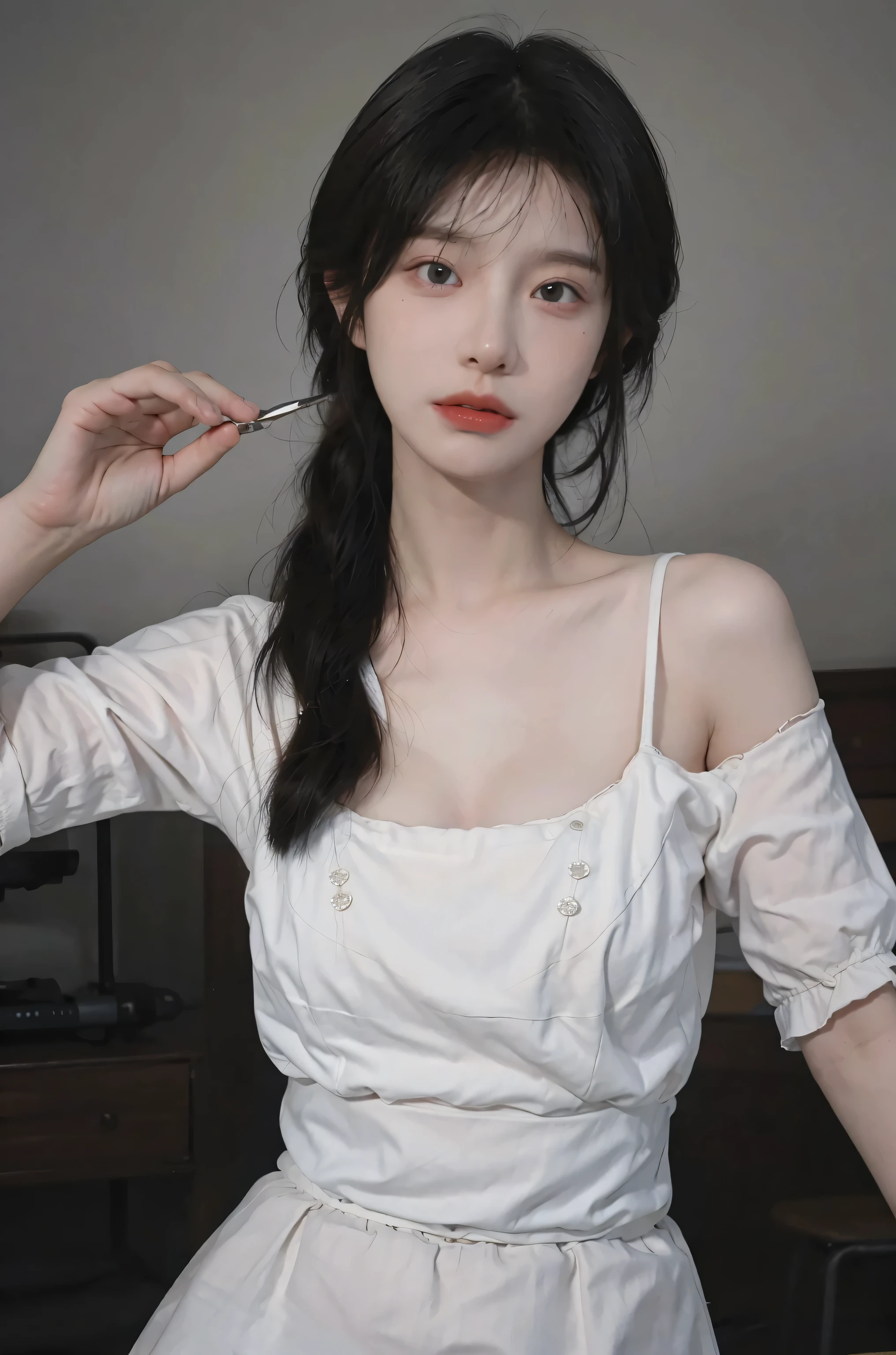 huge tit,Bare shoulders,Dress revealingly