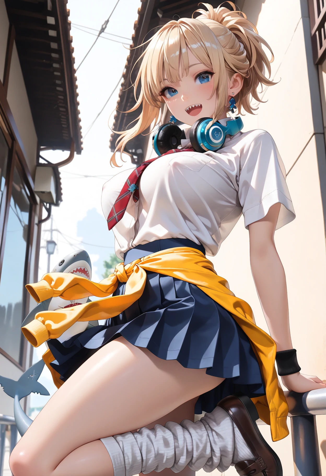 boyish　Berry Short　Slanted Eyes　Blonde　Sailor suit　Thighs