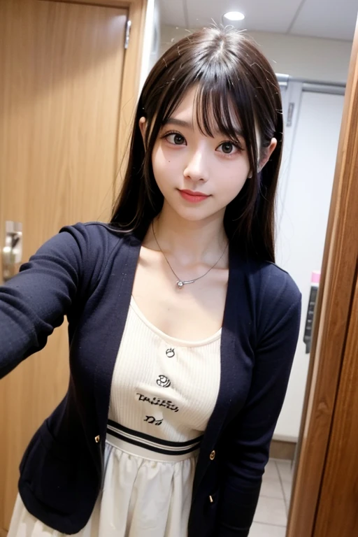 nikon RAW photo、8 k、FujifilmXT3、masterpiece、top-quality、realisitic、Photorealsitic、ultra-detailliert、1girl in、独奏、
portrait closeup、
japanes、Serious personality、Long straight black hair、Hazel eyes、serious facial expression、Wearing a navy suit、white shirt、White blouses、Standing in the office、