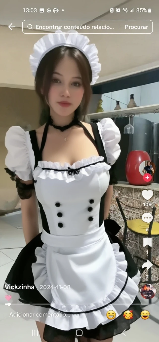 ((top-quality、8k、masterpiece:1.3))、Beautiful woman with perfect body:1.4、slim abdomen:1.2、Longhair, normal breast, Highly detailed facial and skin texture, A detailed eye, (smile), (full body shot), ((living room)), (sitting on the chair), (((wearing maid costume)), looking in front