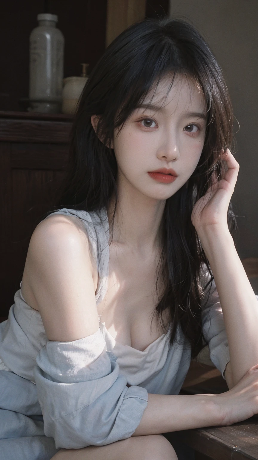 8K,Best quality, masterpiece, ultra high res, (photorealistic:1.4), raw photo, (Authentic skin texture:1.3), (film grain:1.3), (selfie angle),1girl,beautiful detailed eyes and face,masterpiece, best quality,close-up,upper bod,
