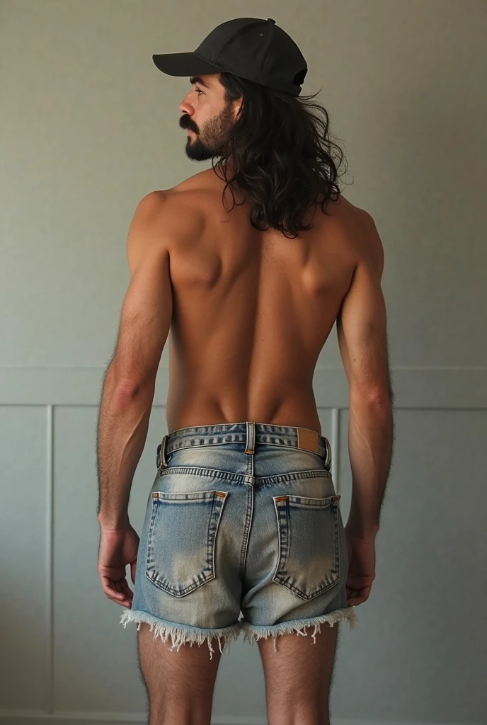 Sergio K, jefe hombre blanco, very handsome and incredibly repulsive attractive, corpulento y corpulento, Benevolente, camisa de vestir ligeramente desabrochada dejando al descubierto su pecho peludo, distinguido caballero de mediana edad, pantalones, Big muscular body jeans same model backside