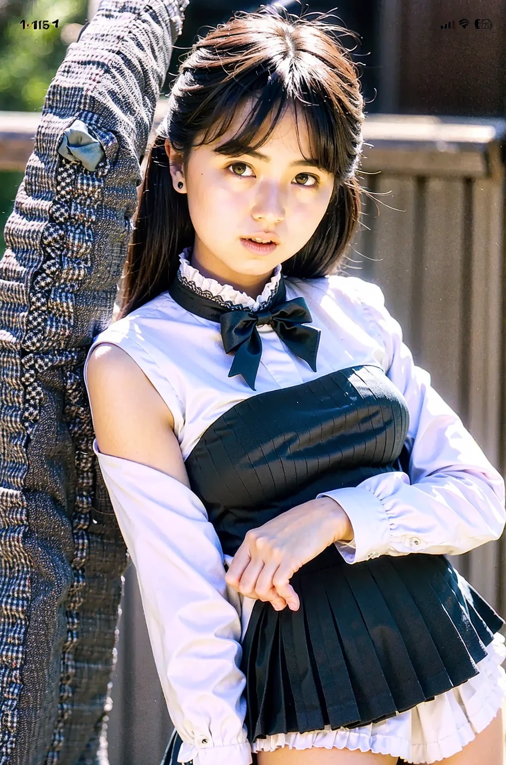 Japanese junior high school girls、Stand up straight、Sitting upright on the floor、Leather Collar、hemp rope bondage