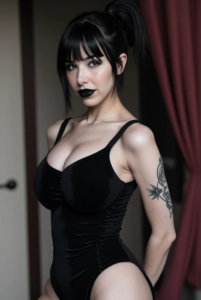 Hello, shows Raven from the Teen Titans, about 22 years old, her shoulder-length blue-black hair., ella debe estar desnuda completamente 