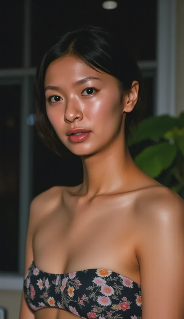 Pink ,Light-colored areola,C cup,No attire