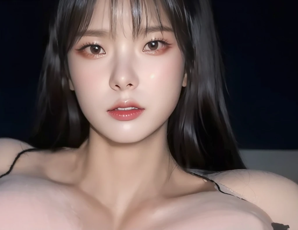 (​masterpiece, top-quality、Beautiful woman full of adult charm:1.4、Head tilt),1girl in, 独奏, A dark-haired, realisitic, looking at the viewers, black eyes of light color, shorth hair, s lips, lipgloss，bangss,, a closed mouth, big eye、Lashes、(((((((Upper body naked)))))))、((Shorthair with bangs、big eye、Put very strong highlights in your students、Small breasts、gazing at viewer、Very beautiful beauty、Put your ears out、long neck、little smiling、Close your mouth and smile、nipple visible)))、28 year old、Cute supermodels、abdominals