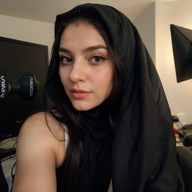 13 year old saudi girl Amina wearing black hijab chest selfie