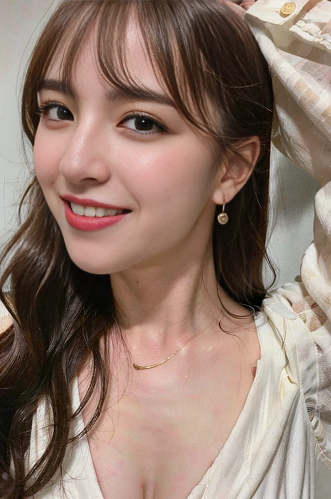 (highest quality、8k、32k、masterpiece、Hmph:1.2)、Cute Japanese Women Photos、Soft looking breasts、No bra、Ample breasts、Shortcuts、Face Focus、White T-shirt、necklace、A single carnation、From above、Looking at the audience、smile、I'm showing my teeth and smiling,Dynamic Shadows、blonde、Wet shiny hair、Shine, Watery eye、((In a crowded train)),
