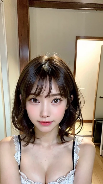 masterpiece, Best Quality,, Ultra-detailed, finely detail, hight resolution,1girl, solo, full bangs hair, looking at viewer, smile, open mouth, blush, bedroom, bangs, necklace, yukata clothes, 、nogizaka、Beautiful brown eyes:1.3、17-year-old, red head, absurdrez, ultra detali, high qualiy, work of art, face detailed, gorgeous eyes(detailedeyes), a face of perfect proportions