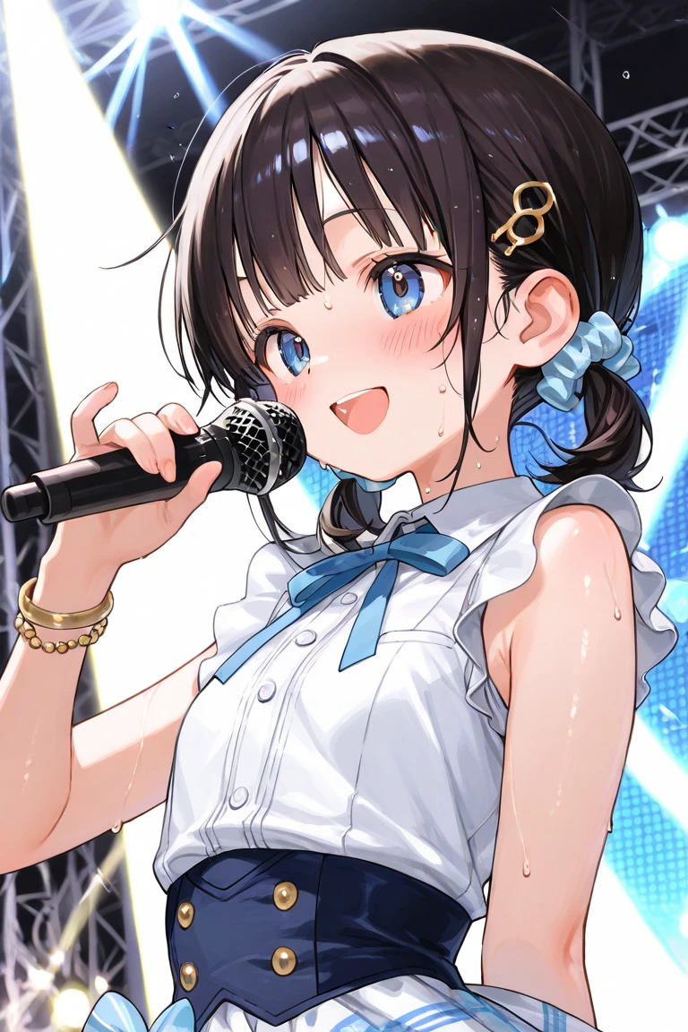 masterpiece, Highest quality, High resolution, Very detailed,(((Daitaku Helios in a white dress))), (((Holding a microphone。))), stage