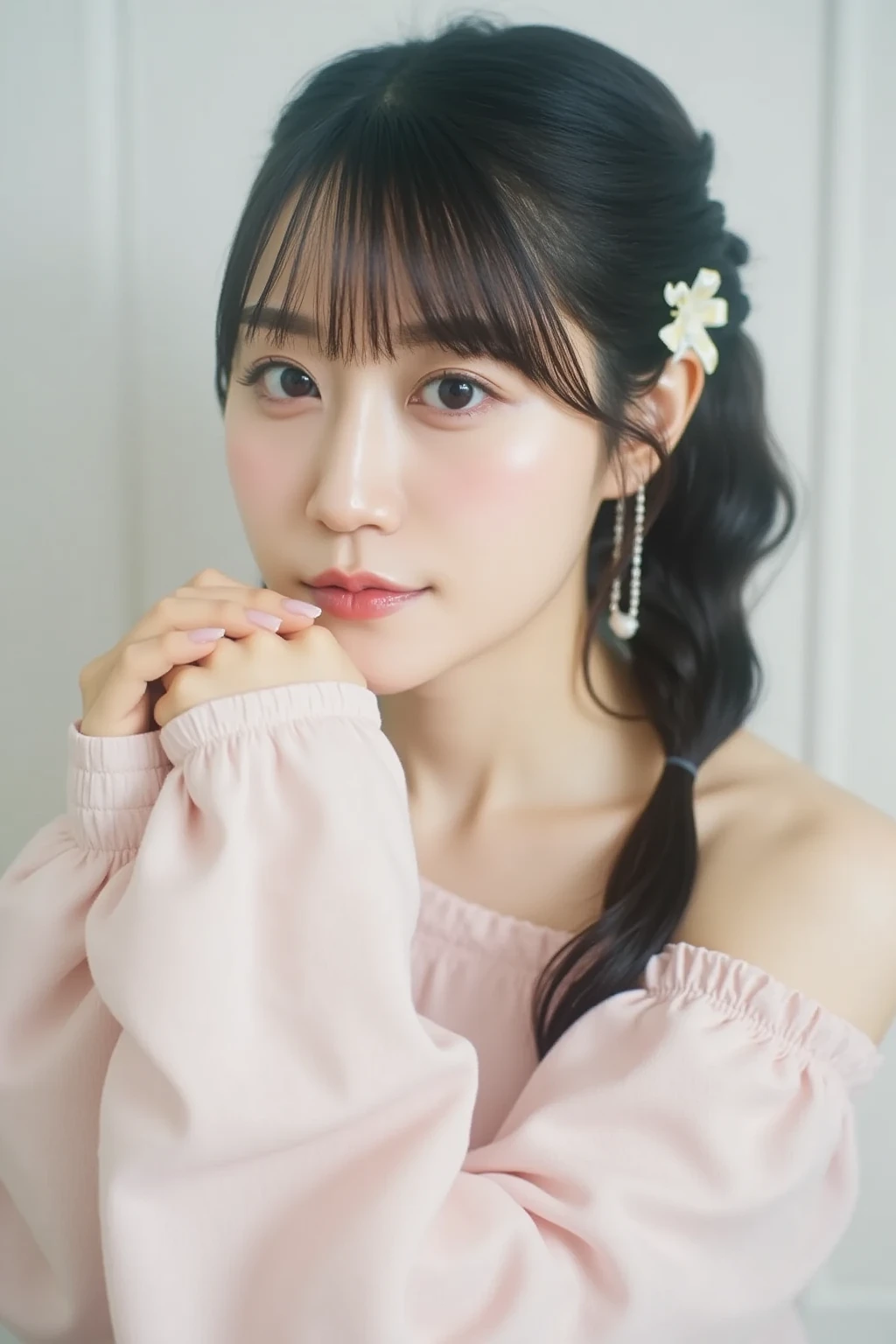 ((Highest quality)), ((masterpiece)), (detailed), Japanese,Beauty,station,OL