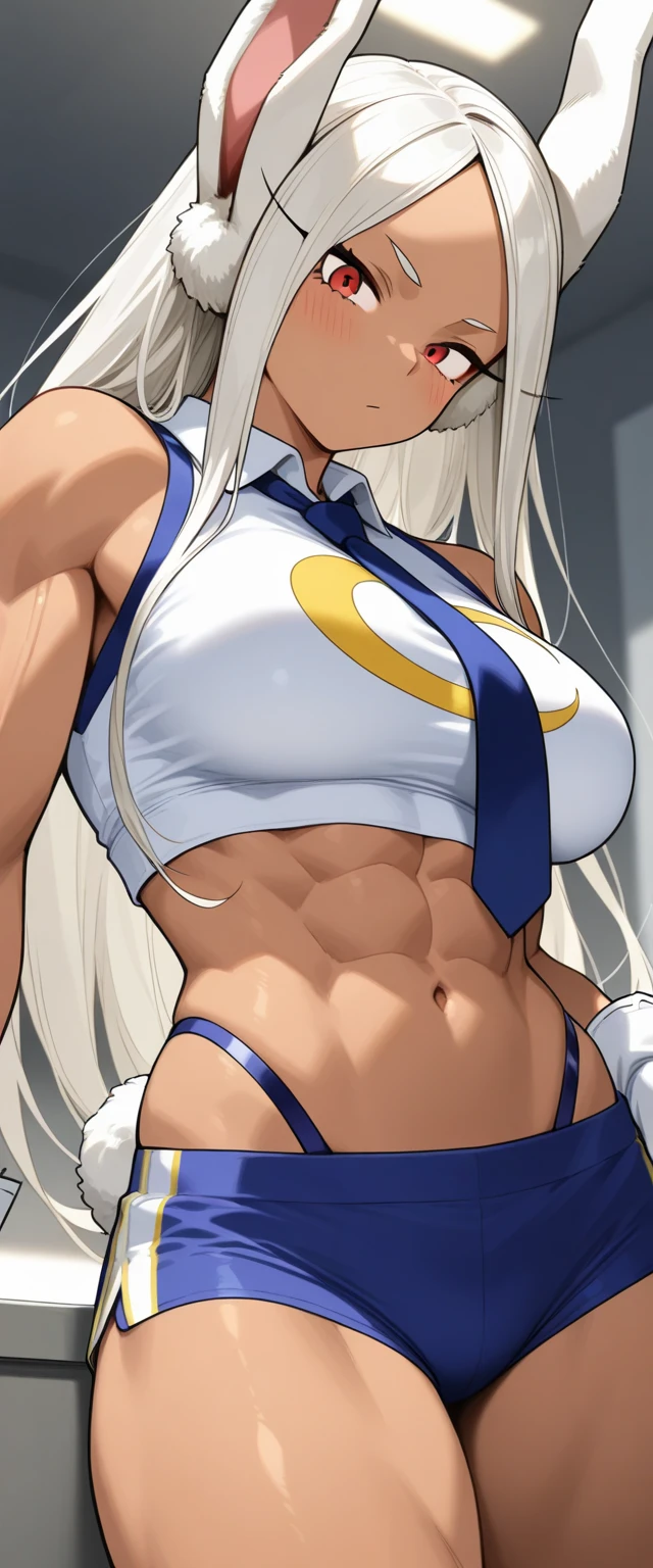 Emphasis on the crotch。Disdainful eyes and angry expressions (a female athlete，Wear a white sports bra，Kneel on the bed，Fluid leaks from vaginal crevices）。