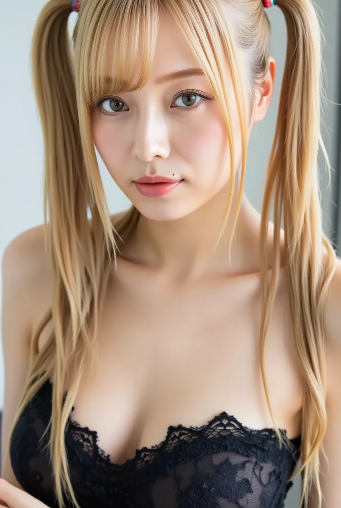 Marin Kitagawa, My Dress Up Darling, blonde hair