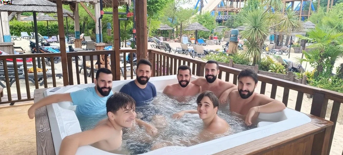 ((Highest quality))、((masterpiece))、(detailed)、((Photo Quality))、Middle-aged women、40-year-old woman、Perfect Face、Party at sea、On boardパーティー、Nude Party、Open sea、blue sea、maritime、A large group of men and women、Perfect male genitals、((Behind her are dozens of naked men and women.))、On the boat、There are a lot of people around、Highest quality、Ultra-high resolution、(Real:1.4)、((Full nudity))、Beautiful Eyes、Black Hair、Brown Hair、Black Hairショートヘア、Brown Hairのロングヘア、Brown eyes、Beautiful breasts、Small breasts、Small breasts、Small breasts、Small breasts、Fair skin、Realな肌の質感、Shaved pubic area、Browsing Caution、8K quality、8K Ultra、10x more pixels、非常にdetailedでかわいい顔、detailedな唇、Narrow eyes、double eyelid、Natural Makeup、(Beautiful eyes)、(very beautiful adult woman)、Perfect balance、Small tangled naked short hair、Beautiful nipples、((A serious face))、naked group、All Nude、cruising、Large cruiser、((On board))、Ship deck、((Beautiful fingers))、((Beautiful fingers))、((とてもRealでSmall breasts))、((Realな肌タイプ))、((Open legs))、The cracks are visible、Perfect female genitalia、Show me your pussy
