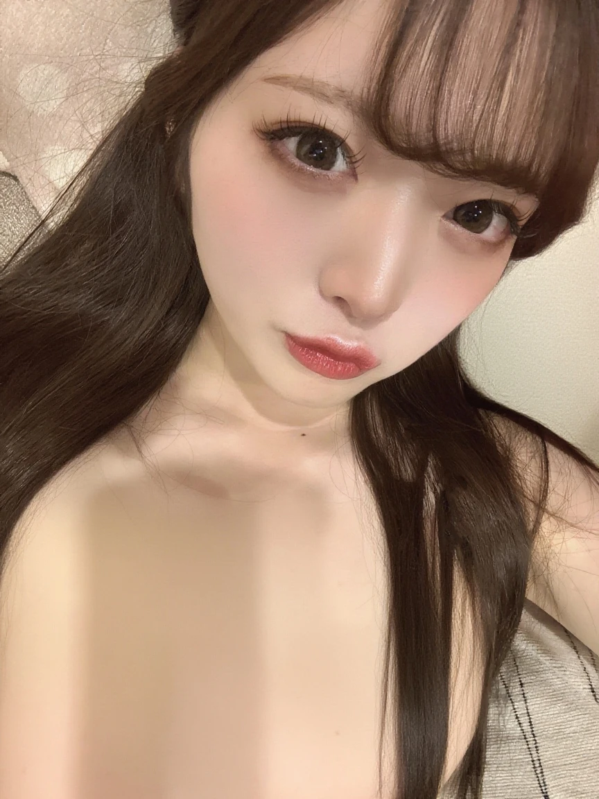 NSFW,(Super big breasts、Nude、Spread your legs),(Lie down)、(Big Ass、Waistline、pussy)、Beauty、double eyelids、Tear bags、Big, round eyes、Long eyelashes)、highest quality