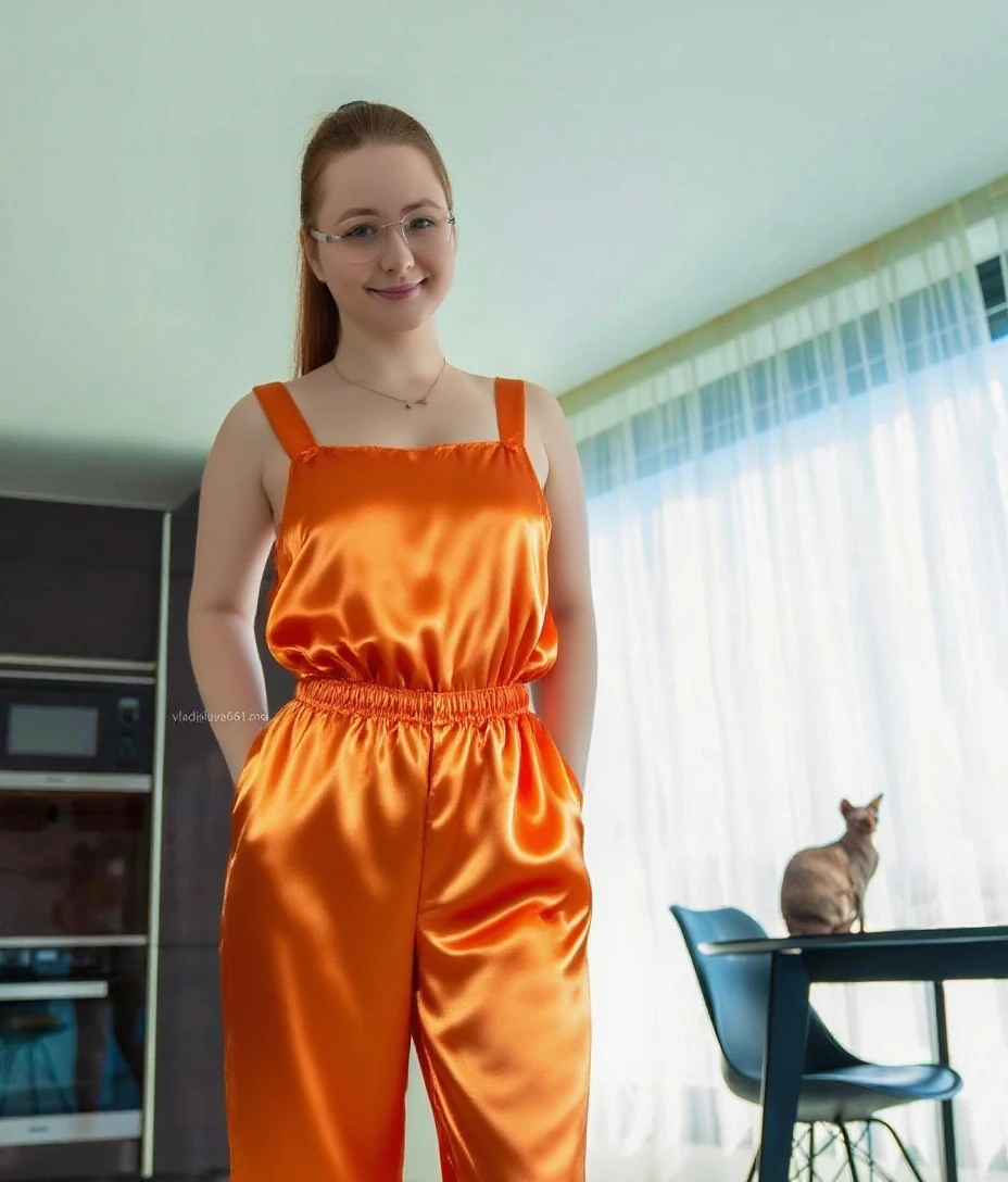 Young european girl with pretty figure, big tits and butt, light sixpack, red hair und blue eyes, leicht schillenden augen