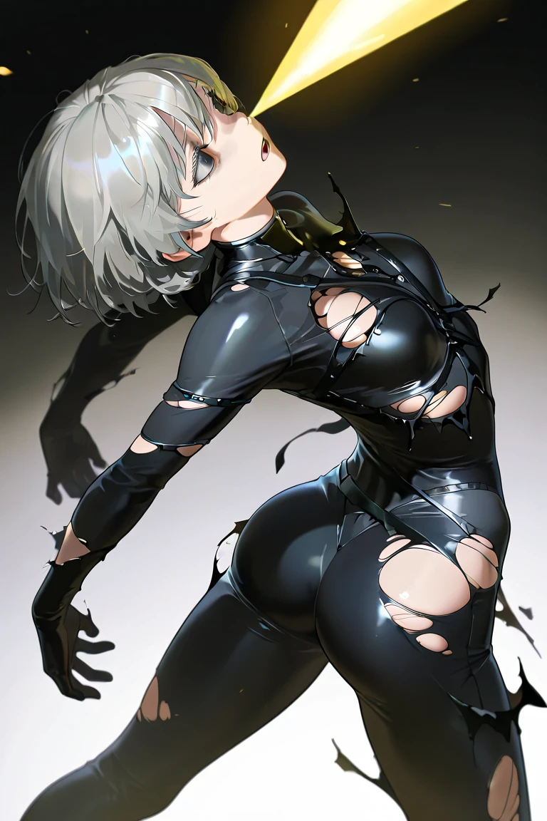Top quality 8K UHD、short hair、pieces fly、cute eyes、silver hair、glasses uskul、Musculoskeletal system々、Upper body、Full body gloss、Beautiful woman wearing a full-body black metallic suit、A black rubber suit that hides your lustrous skin