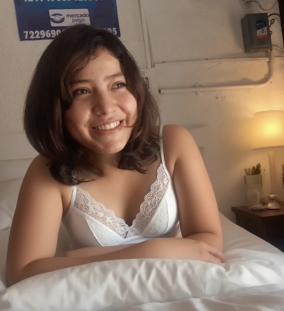 woman lying in bed with remote control in hand and smiling, posando em um quarto, posando na cama, bottom angle, bochechas brancas, olhando sedutoramente para frente, pose dominante, tiro lateral, amador, vestindo short branco, camiseta oncinha, mulheres de 38 anos, obra-prima, alta qualidade, Clear photo, high resolution, 8k.