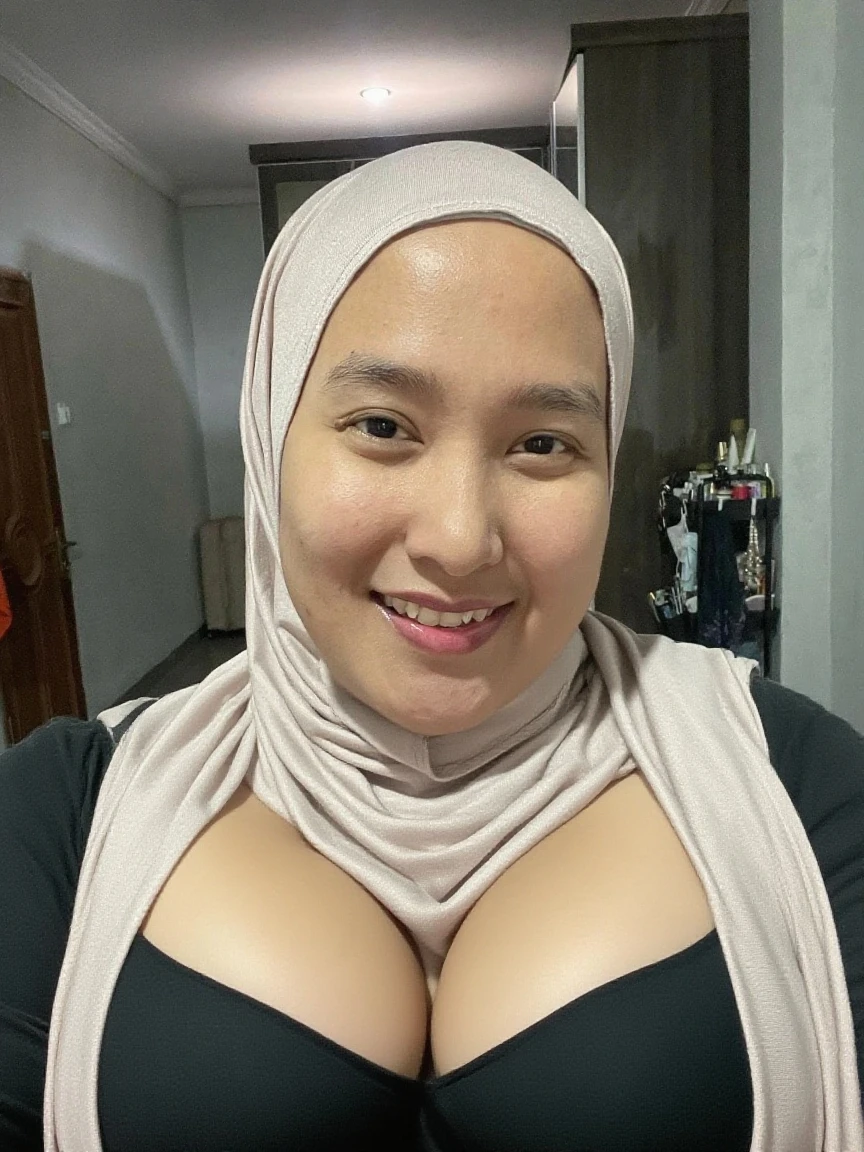 " 2woman, 35 Years Old, Indonesian , Lesbian Scene, Tank Top, big , full body, Curvy body, sharing Passionate hug and eating pussy